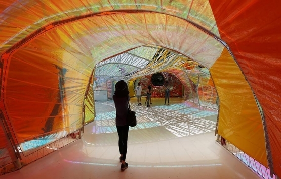 Los Angeles taki Serpentine Pavyonu ziyarete açıldı!