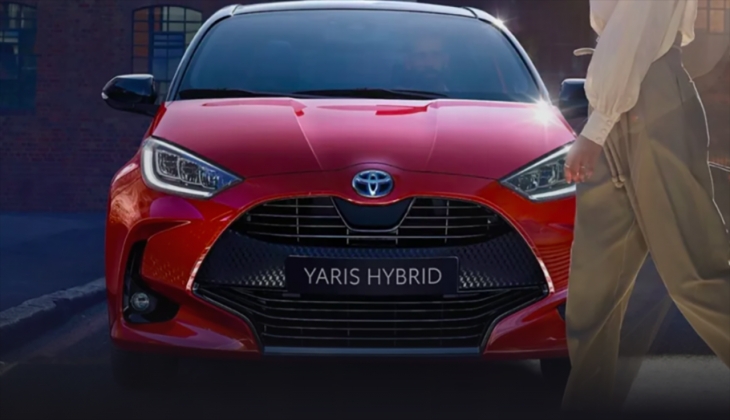 Toyota Yaris bir ayda 20 bin lira arttı. İşte Yaris in 3 Ekim 2022 yeni fiyat listesi