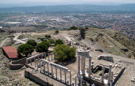 İzmir Bergama Belediyesi’nin tarım arazi satışlarına mahkemeden dur kararı!