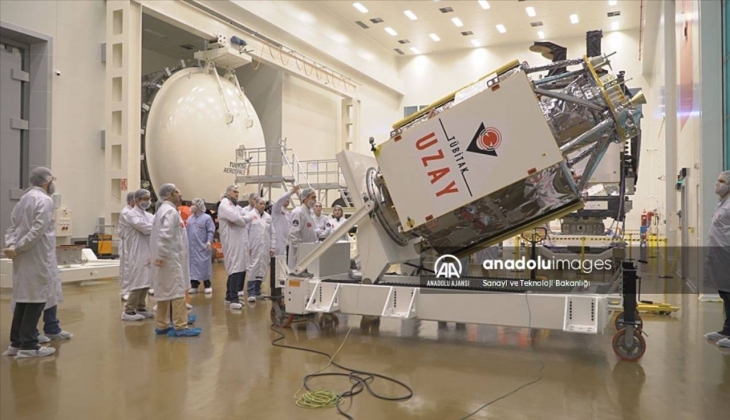 Milli gözlem uydusu İMECE başarıyla uzaya fırlatıldı