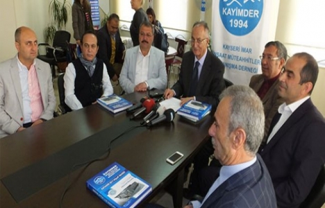 Müteahhitlik kanunu gecikmemeli!