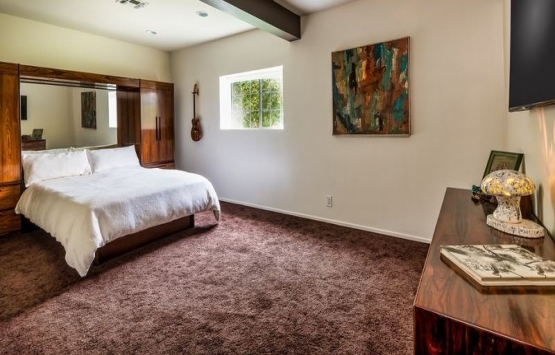 Nicky Panicci, Eagle Rock taki evini 2.3 milyon dolara sattı!