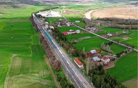 Samsun-Sivas demir yolu hattında seferler başladı!