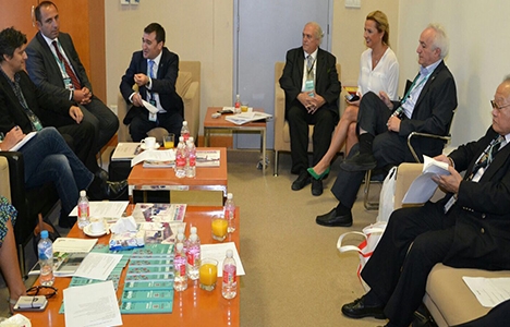 Türk mobilyacıları Çin’de dünya basınıyla buluştu!