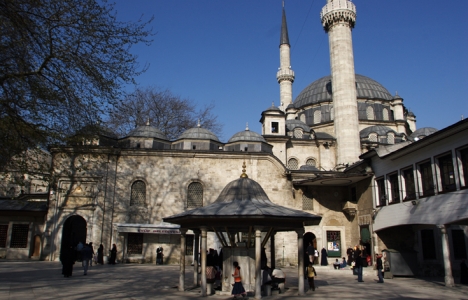 Eyüp Sultan Türbesi'nin restorasyonu tamamlandı!