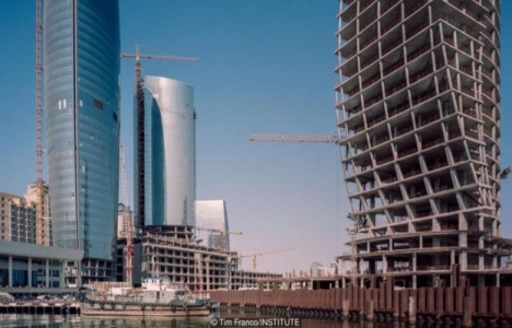 Petrol zengini Bakü de Paris inşa ediliyor!