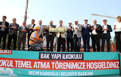 Esenyurt Bak Yapı İlköğretim Okulu’nun temeli atıldı!