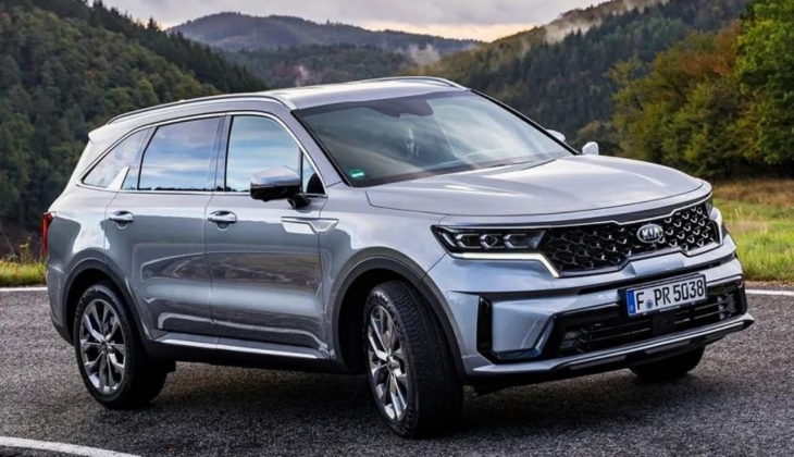 Tarz, kullanışlılık, güvenlik ve konforu buluşturan Kia Sorento’ya tam 140 bin TL zam geldi!