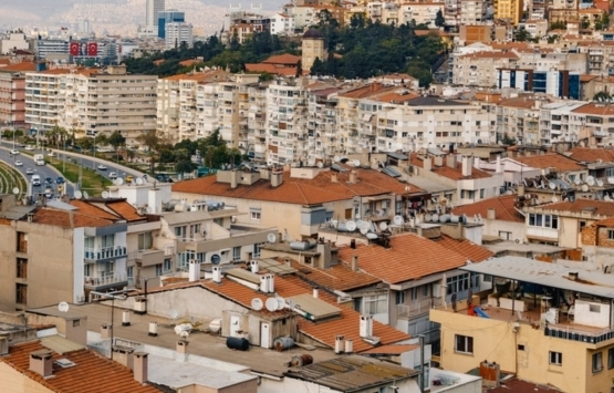 İzmir'de emlakçılar depremzedelerden komisyon almayacak!