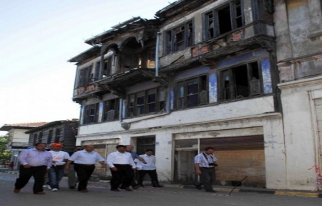 Tavşancıl'daki tarihi binanın yenilenme çalışmaları devam ediyor! 