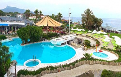 Kemer de Naturland Eco Park ve Aqua Resort Hotel icradan satılıyor!