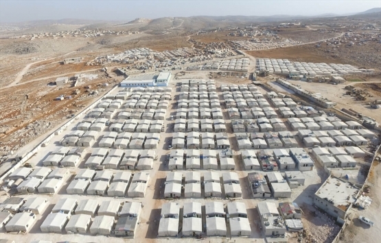 İHH Suriye'de 1 yılda 14 bin briket ev inşa etti!