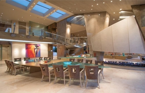 Andrew Viterbi nin Kaliforniya daki 60 milyon dolarlık evi satışta!