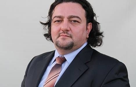 Türkiye'deki çatılar kara dayanamadı!