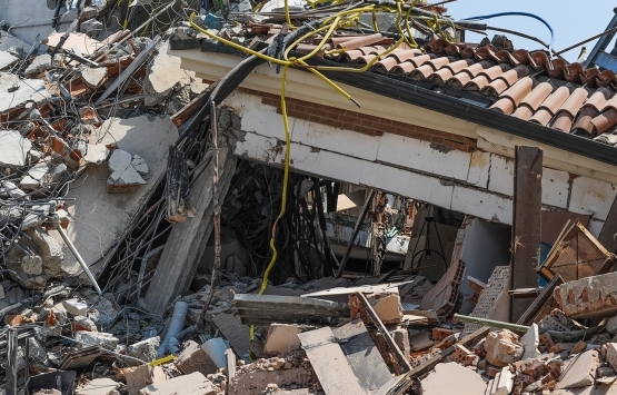 İMO dan dikkat çeken uyarı: Risk taşıyan her şey deprem ile sınanıyor!