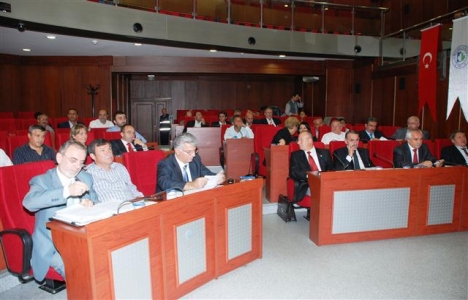 İzmit Belediye Meclisi’nde kentsel dönüşüm görüşüldü!