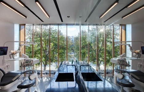 Batı Ortodonti Diş Polikliniği'ni Slash Architects tasarladı!