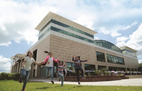 Mustafa Aydın Kayı Okulları ile eğitim sektörüne girdi!