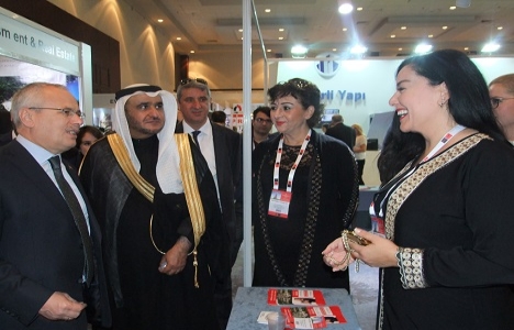 Duygu Yalçınkaya'ya 11.Gayrimenkul Fuarı ve Arap-Türk Zirvesi'nden ödül!