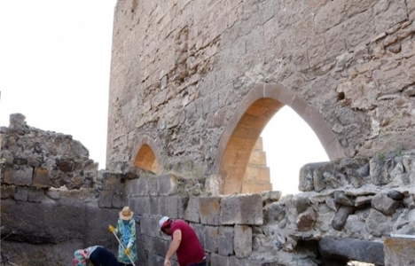 Bitlis Eski Ahlat şehri kazıları başladı!