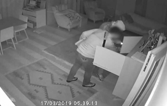 İlhan Şeşen in evine giren hırsızlar yakalandı!