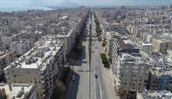 Ticaret Bakanı Bolat: Emlak sektöründe köpük kalkıyor!