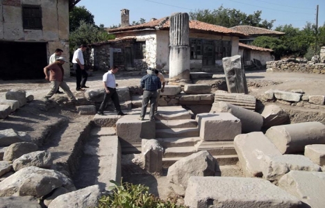 GEKA Stratonikeia Antik Kenti'ndeki Beylikler Hamamı'nı yenileyecek!