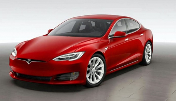 Enflasyon Tesla'yı da vurdu! Otomobillerine 4. kez zam yaptı