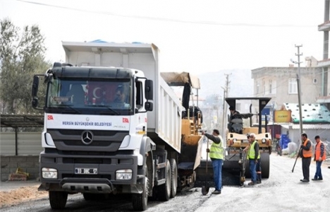 Mersin Mut'ta 1,5 günde 60 kamyon asfalt döküldü!