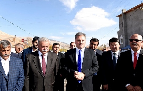 Malatya Doğanşehir'deki 12 mahallenin ulaşım sorunu çözüldü!