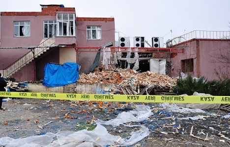 Lapseki'de buzhanede patlama: 2 yaralı!