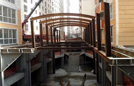 Acunkentli müteahhit oldu, AVM yi de bitirdi!