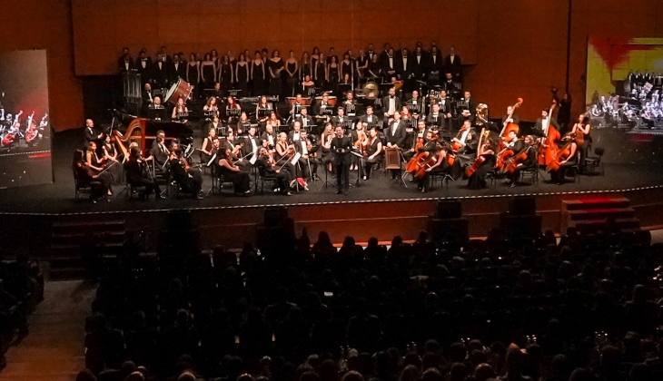 Mehmet Kalyoncu ‘Emanet’ adlı bestesini 100 yıllık Cumhuriyet’e armağan etti!