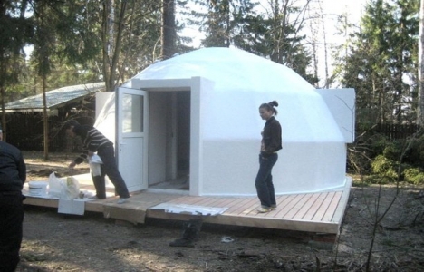 İşte 2 saatte yapılan 300 yıl dayanıklı evler!