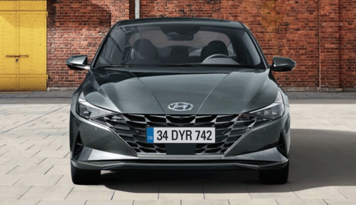 Hyundai Elantra fiyatları inanılmaz! İşte 30 Mart 2022 Fiyat listesi!