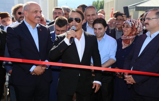 Nusret'in Erzurum'daki külliyesi açıldı!