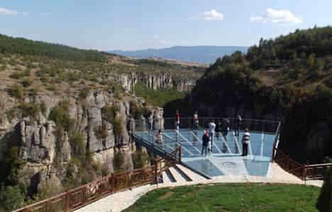 Safranbolu'da cam terasın karşısına yapay şelale yapılacak!