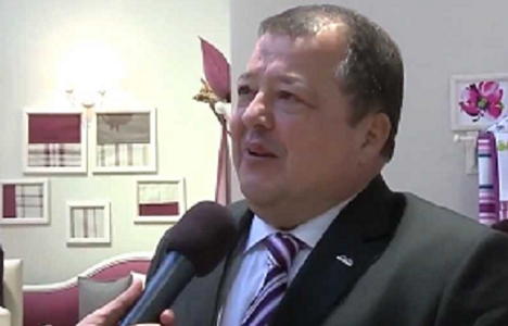 Menderes Tekstil çalışanlarını 43 bin liraya ev sahibi yaptı!