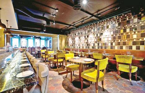 Ferit Şahenk, Fransız restoranı Petite Maison'u İstanbul'a getiriyor!