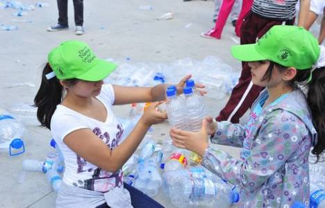 Pet şişelerden ekonomiye 124 milyon 32 bin TL katkı!