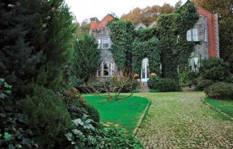 Murat-Arzu Atabarut çifti 2 evini daha dizi setine kiralayacak!