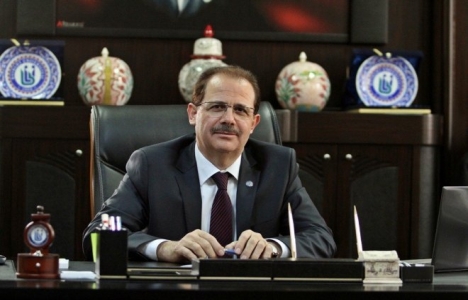 Prof. Dr. Selçuk Coşkun: Rektör inşaatla uğraşmamalı!