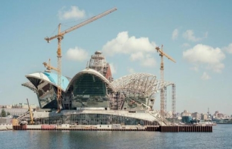 Petrol zengini Bakü de Paris inşa ediliyor!