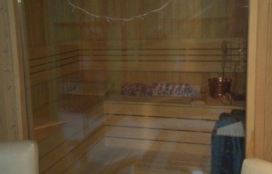 Yaşar Alptekin evinin kapılarını açtı!