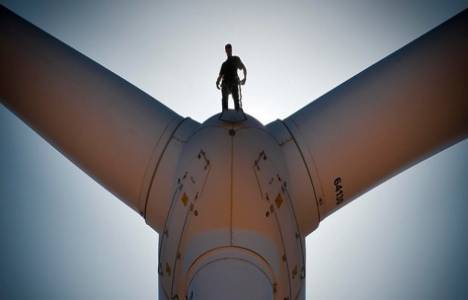 Türkiye yenilenebilir enerji teknisyeni yetiştirecek!