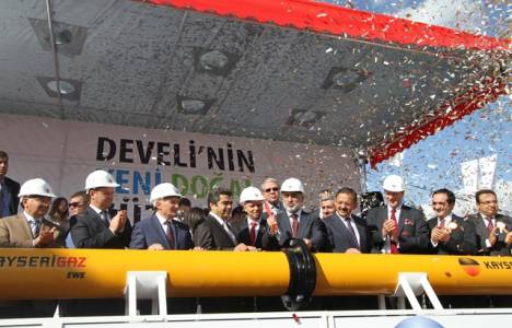 Develi'de toplu açılış ve temel atma töreni yapıldı!