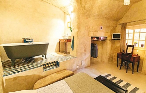 Fransa'da gecesi 75 dolara kiralık mağara!