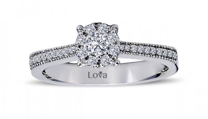 Tektaş Lova pırlanta yüzüklerde yüzde 50 indirim! İşte Lova pırlanta tektaş yüzük 25 Eylül 2022 fiyat listesi…