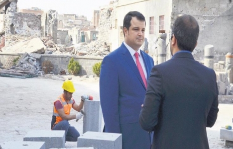 Sur'da tarihi dokuya uygun konutlar inşa ediliyor!