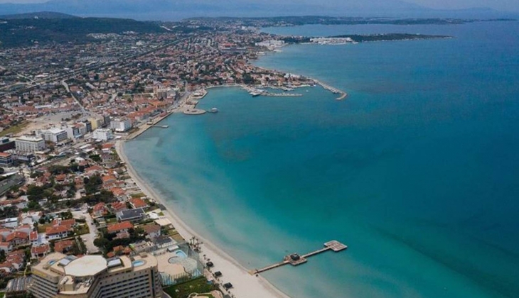 İstanbul depreminden kaçan Çeşme nin yolunu tuttu!